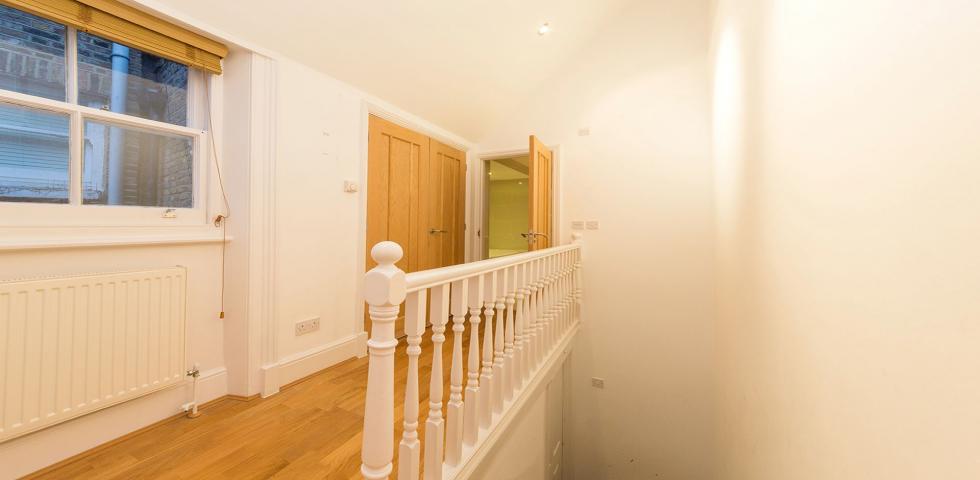 			1 Bedroom, 1 bath, 1 reception Flat			 Broadhurst Gardens, WEST HAMPSTEAD